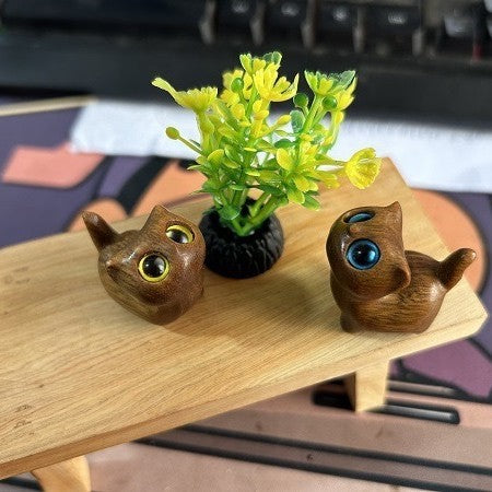 Curious Cat Carving, Guaiac wood/ Rosewood 😻