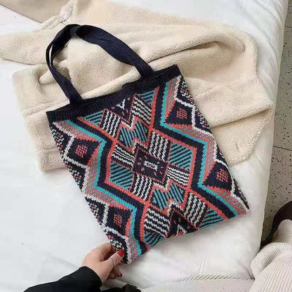 Single Shoulder Artistic Knitted Bag
