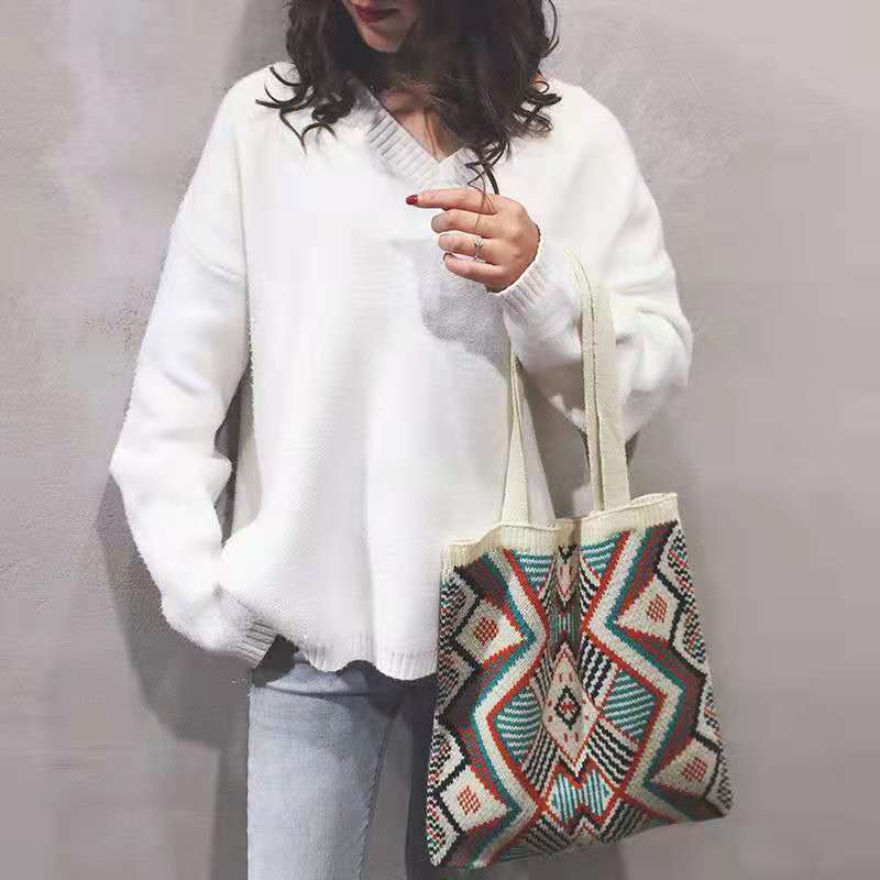 Single Shoulder Artistic Knitted Bag